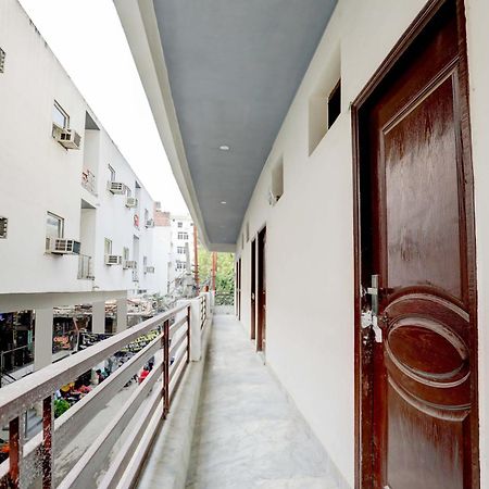 Hotel O Tilak Hotel 24 Sector 27 Near By Vinayak Hospital Gali No-6 Noida Exterior photo