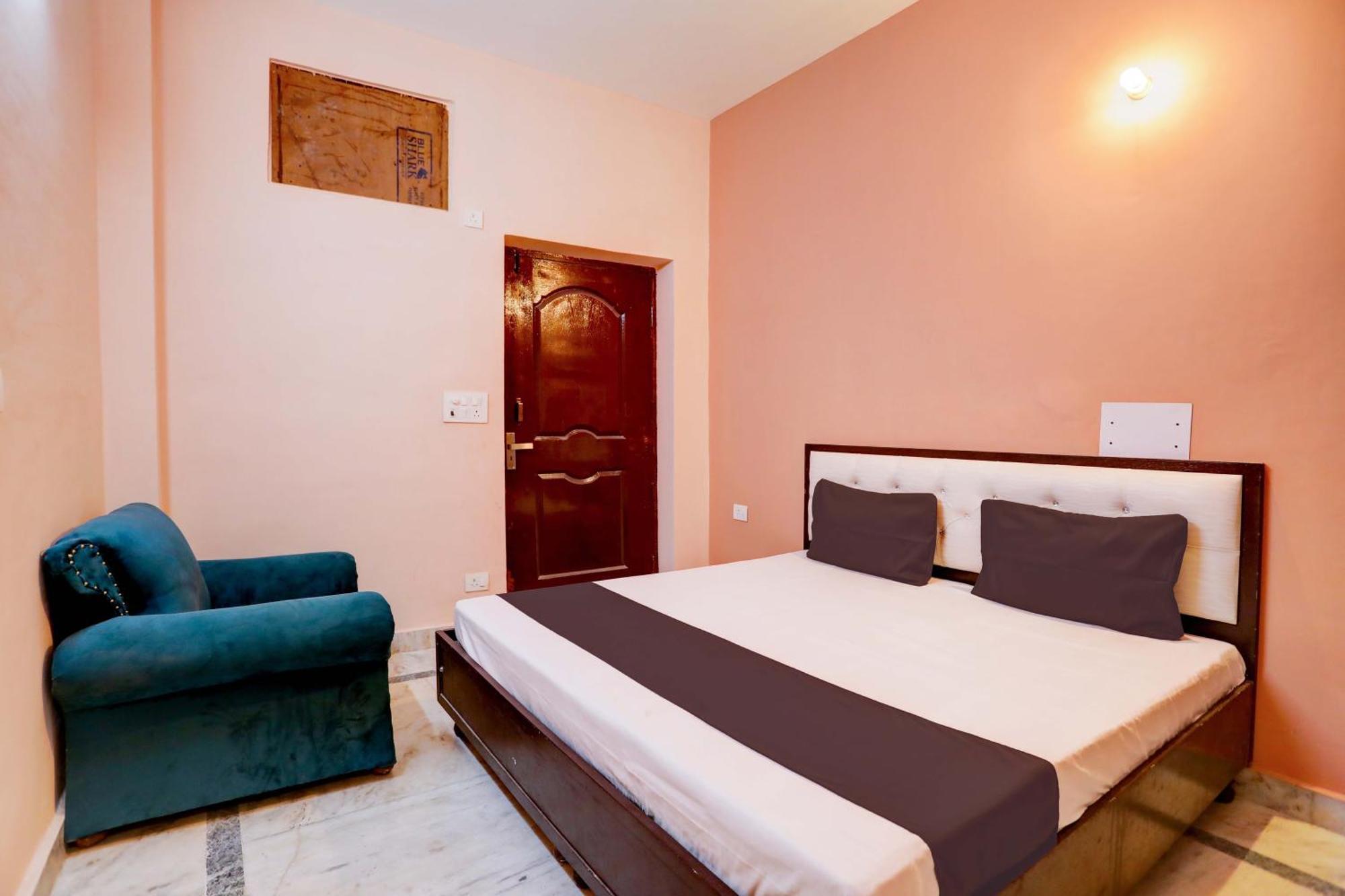 Hotel O Tilak Hotel 24 Sector 27 Near By Vinayak Hospital Gali No-6 Noida Exterior photo